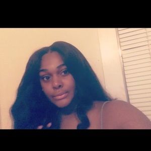 Meet your Posher, Jasmine